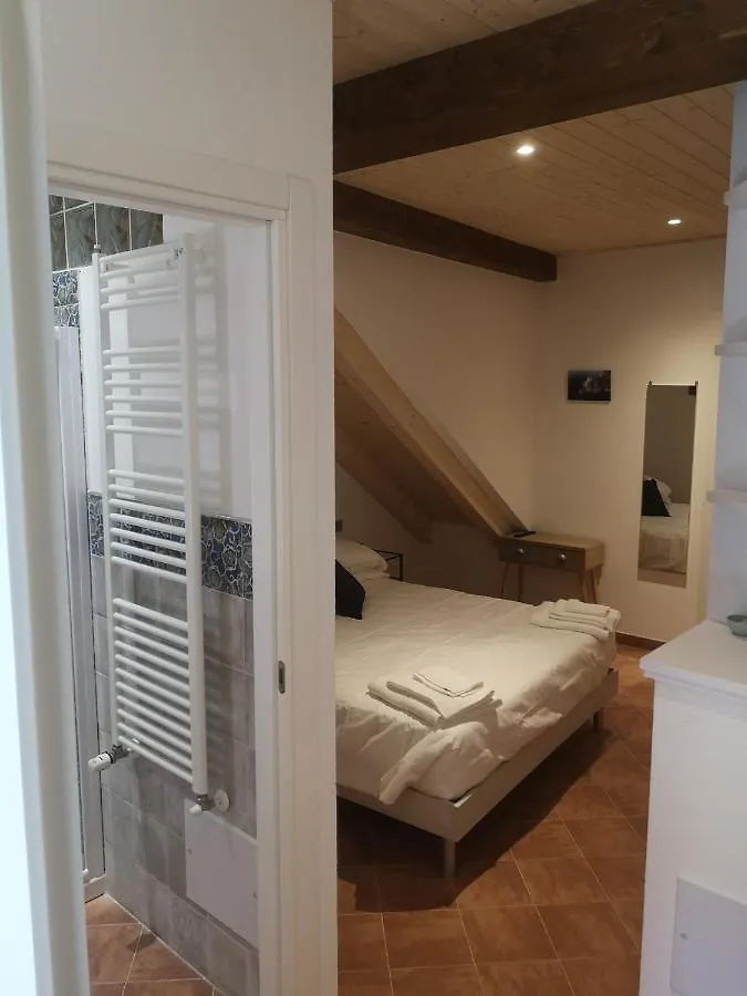 Guest house Elicriso Apartment Affittacamere Borzonasca