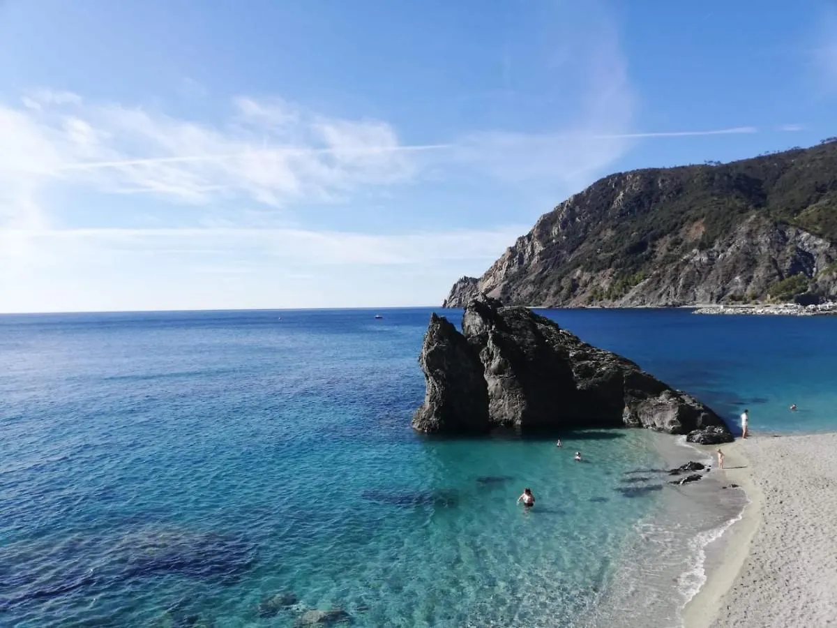Guest house Elicriso Apartment Affittacamere Borzonasca Italy