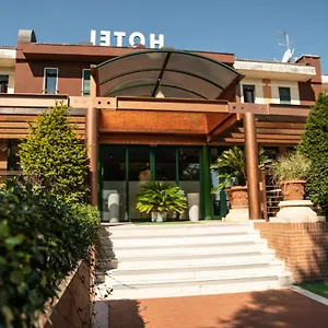 https://hotel-querini-budget-business-hotel-sandrigo.hotelinveneto.com
