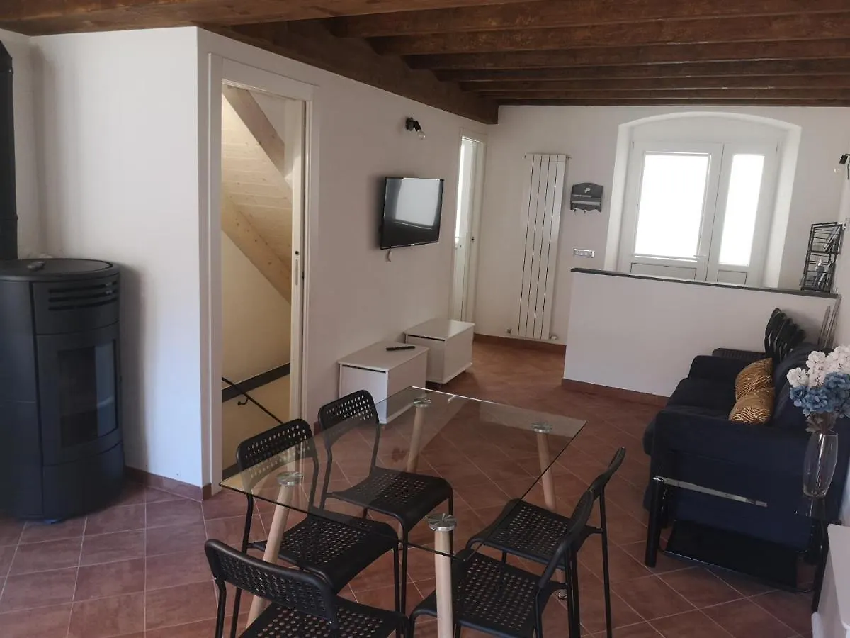 Elicriso Apartment Affittacamere Borzonasca بيت ضيافة